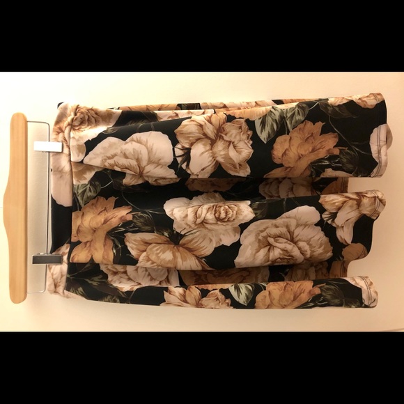 Faith and Joy floral skirt - size large - Picture 1 of 2